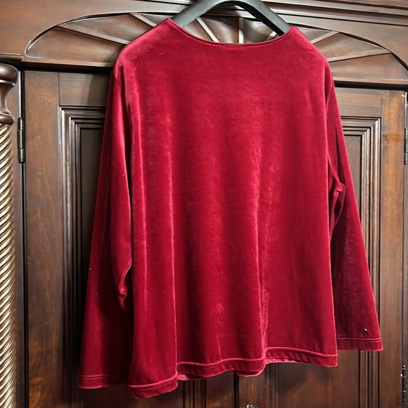 Top - Picture 5 of 7